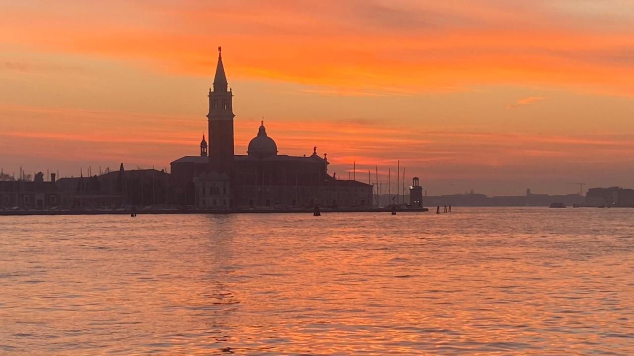 Sogno Venezianoアパートメント エクステリア 写真